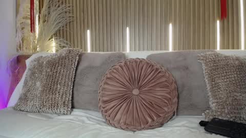 Sofia online show from 5, 4, 2026