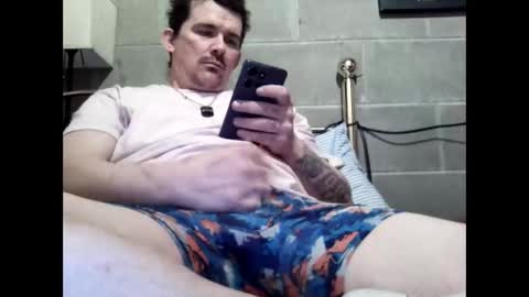 Snapshot of tbaxter95187 chatting on 3, 3, 2026 tbaxter95187 online show from 3, 3, 2026