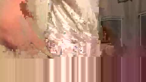 Snapshot of tbeebe12 chatting on 27, 9, 2025 Lilbeebs online show from 27, 9, 2025