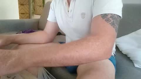 Snapshot of tchoop64 chatting on 6, 6, 2026 tchoop64 online show from 6, 6, 2026