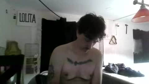 Snapshot of tdiddy222 chatting on 29, 5, 2026 tdiddy222 online show from 29, 5, 2026