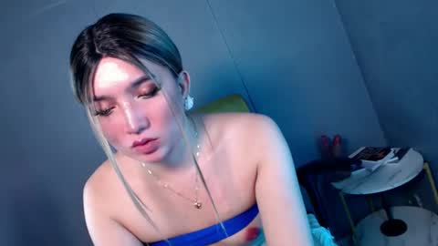 ellaine online show from 5, 3, 2025