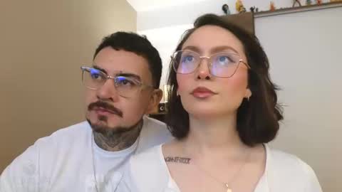 Leo and Luna online show from 8, 9, 2025