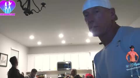 Snapshot of teacherspetsxxx chatting on 27, 2, 2026 THE TEACHERS PETS online show from 27, 2, 2026