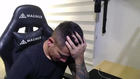 DYNAMITE DUO69 online show from 15, 4, 2026