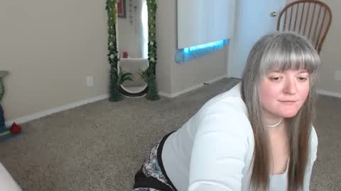 teases online show from 2, 3, 2025