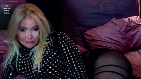 Snapshot of teasingjulianna chatting on 18, 1, 2026 teasingjulianna online show from 18, 1, 2026