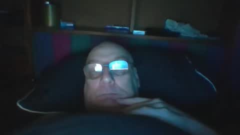 Mark online show from 22, 12, 2025