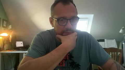 Snapshot of technoboy1975007 chatting on 20, 5, 2026 technoboy1975007 online show from 20, 5, 2026