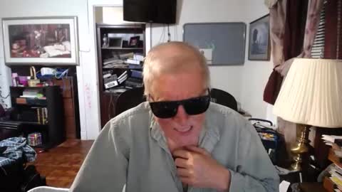 Snapshot of teddybear196087 chatting on 27, 10, 2025 teddybear196087 online show from 27, 10, 2025