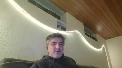 Peter online show from 5, 3, 2025