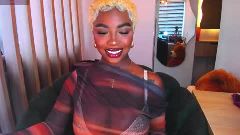 Teerry online show from 4, 11, 2025