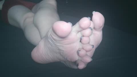 Viv West online show from 23, 12, 2024