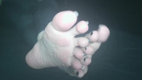 Viv West online show from 27, 12, 2024