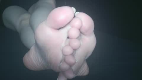 Viv West online show from 25, 1, 2025