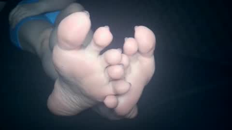 Viv West online show from 13, 11, 2025