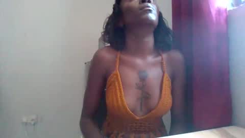 temptiebony69 online show from 2, 10, 2025