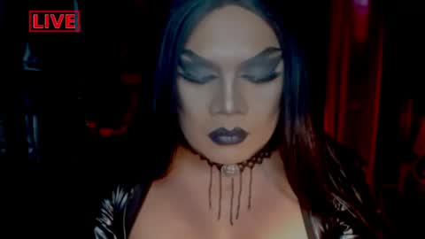 Snapshot of temptress_cocoxxx chatting on 20, 5, 2026 Mistress Coco online show from 20, 5, 2026
