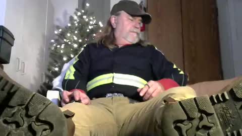 Snapshot of tennredneck chatting on 6, 1, 2026 Tennredneck online show from 6, 1, 2026