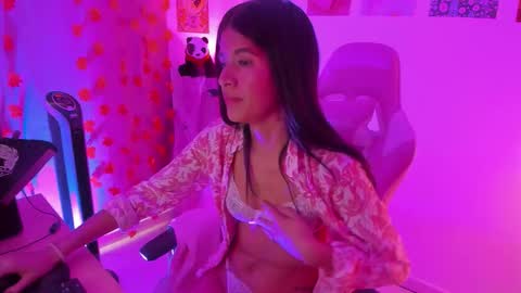 Snapshot of terrablack21 chatting on 3, 11, 2025 Terra online show from 3, 11, 2025