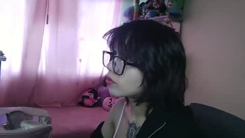 Snapshot of terraelowen chatting on 17, 6, 2026 Terra Elowen online show from 17, 6, 2026