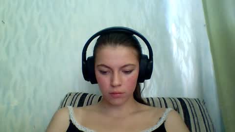 Anny Simpson online show from 13, 9, 2025