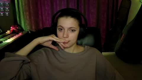 Anny Simpson online show from 2, 4, 2026