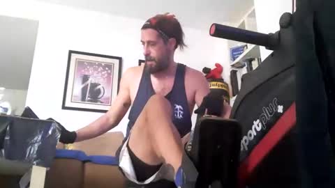 terre28 online show from 9, 9, 2025