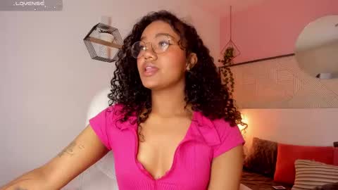 Snapshot of terry__00 chatting on 2, 10, 2025 Terry online show from 2, 10, 2025