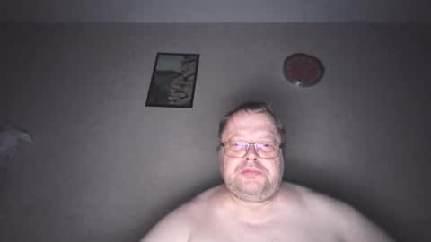 Snapshot of tervetuleksi chatting on 12, 11, 2025 tervetuleksi online show from 12, 11, 2025