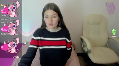 Snapshot of tesa_cute chatting on 5, 3, 2025 tesa online show from 5, 3, 2025