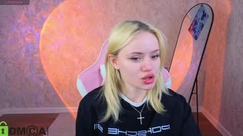 Tessa online show from 14, 4, 2026