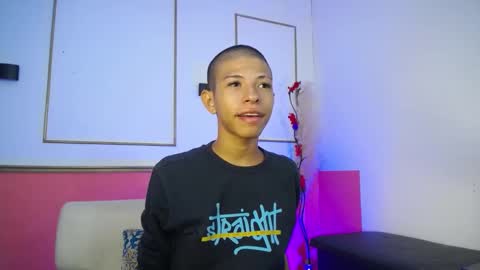 tessachains online show from 24, 11, 2025