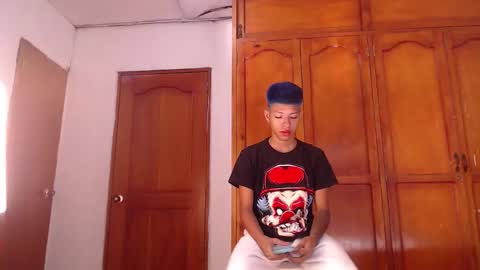 tessachains online show from 13, 2, 2026