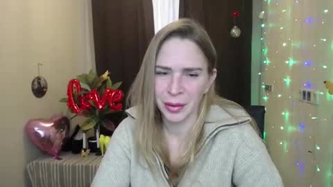 Snapshot of tessadaybreak chatting on 15, 2, 2025 tessadaybreak online show from 15, 2, 2025
