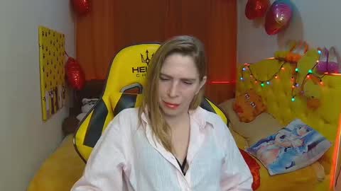 Snapshot of tessadaybreak chatting on 7, 3, 2025 tessadaybreak online show from 7, 3, 2025