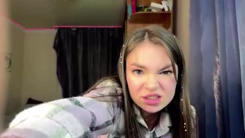 Snapshot of tessanienaber chatting on 4, 3, 2026 Tessa online show from 4, 3, 2026