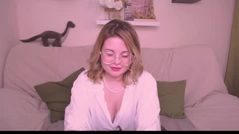 TESSA online show from 26, 12, 2024