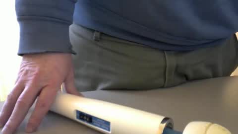 Test the Chat online show from 2, 1, 2025