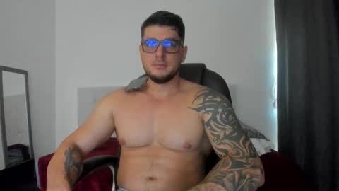 Snapshot of teylor_creed chatting on 5, 11, 2025 teylor creed online show from 5, 11, 2025