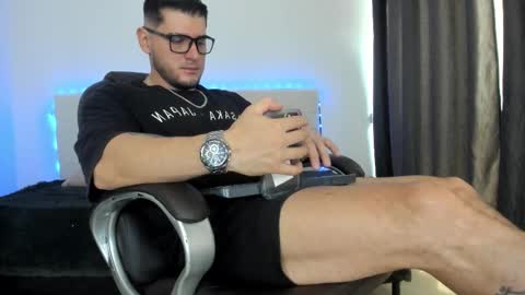 Snapshot of teylor_creed chatting on 19, 12, 2025 teylor creed online show from 19, 12, 2025