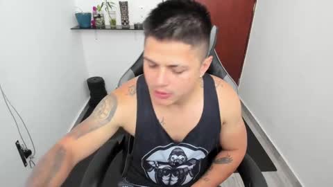 Teylor Fel online show from 16, 2, 2025