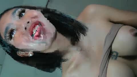 Snapshot of tgirl_luna69 chatting on 4, 2, 2025 Luna online show from 4, 2, 2025