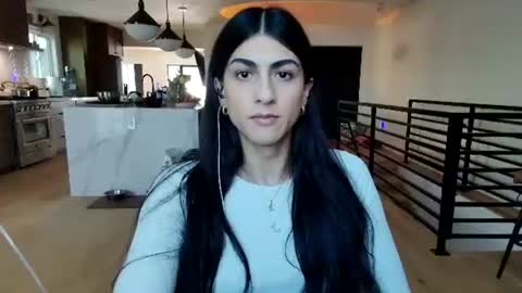 babygirlmami online show from 10, 1, 2026