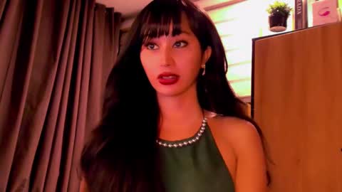 th3r3sa online show from 2, 12, 2024