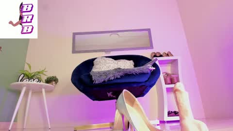 Snapshot of thais_dreams chatting on 11, 1, 2025 Thais online show from 11, 1, 2025