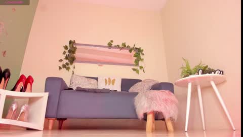 Snapshot of thais_dreams chatting on 4, 2, 2025 Thais online show from 4, 2, 2025