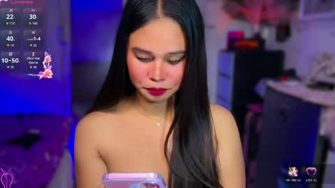 Snapshot of thalia_houston69 chatting on 24, 4, 2026 Ms. Thalia online show from 24, 4, 2026