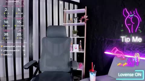 Thalia online show from 10, 9, 2025