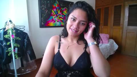 Snapshot of thaliacooper chatting on 10, 12, 2024 online show from 10, 12, 2024